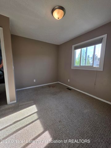 907 Registry Drive 119a, Grand Ledge, MI 48837