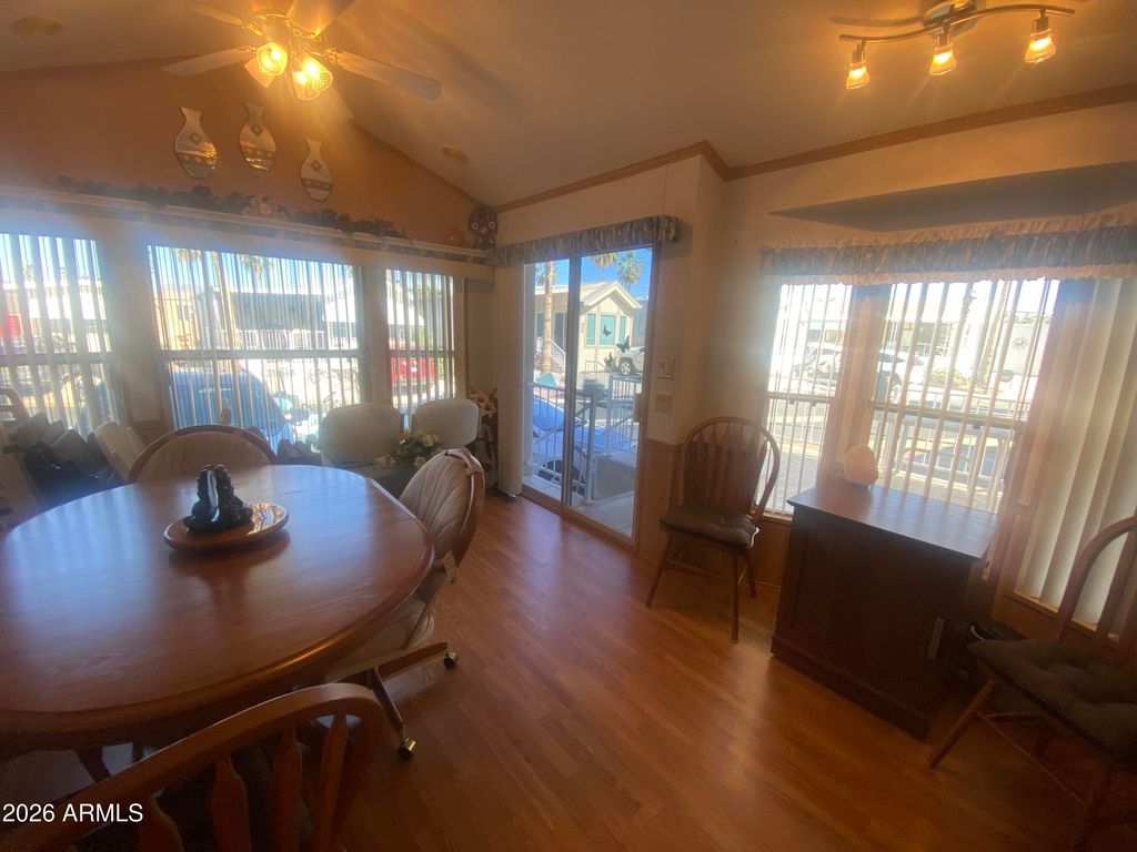 Image 16 of property listing at 1639 W YUMA Avenue 639, Apache Junction, AZ 85119