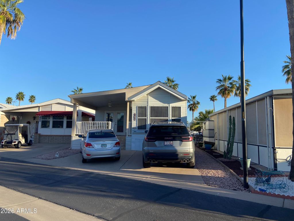 Image 36 of property listing at 1639 W YUMA Avenue 639, Apache Junction, AZ 85119