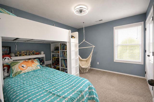209 Sparrow Lane, Willard, MO 65781