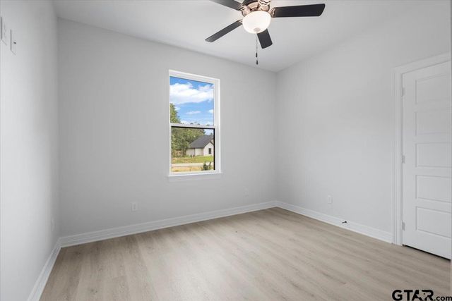 145 Private Road 6238, Mineola, TX 75773