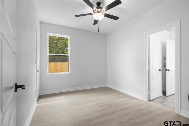 145 Private Road 6238, Mineola, TX 75773