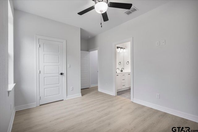 145 Private Road 6238, Mineola, TX 75773