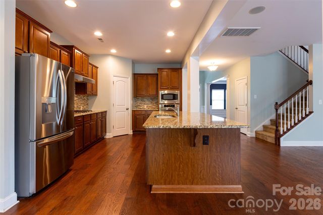 404 E Waterlynn Road, Mooresville, NC 28115