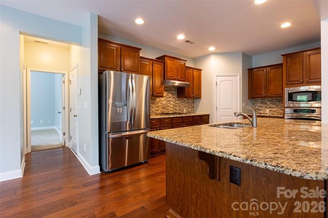 404 E Waterlynn Road, Mooresville, NC 28115