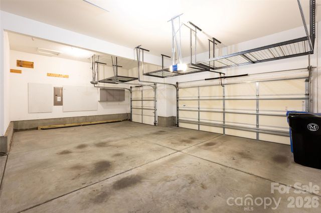 404 E Waterlynn Road, Mooresville, NC 28115
