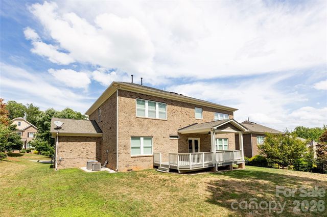 404 E Waterlynn Road, Mooresville, NC 28115