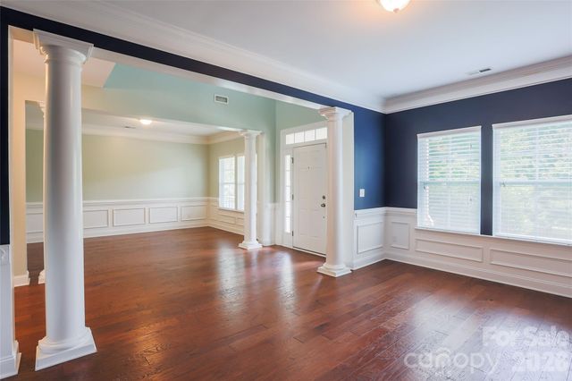 404 E Waterlynn Road, Mooresville, NC 28115