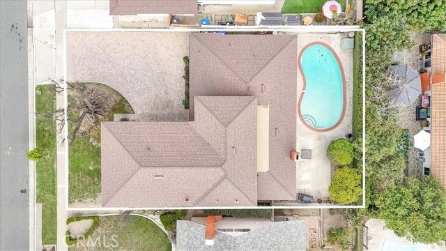 2909 S Rita Way, Santa Ana, CA 92704