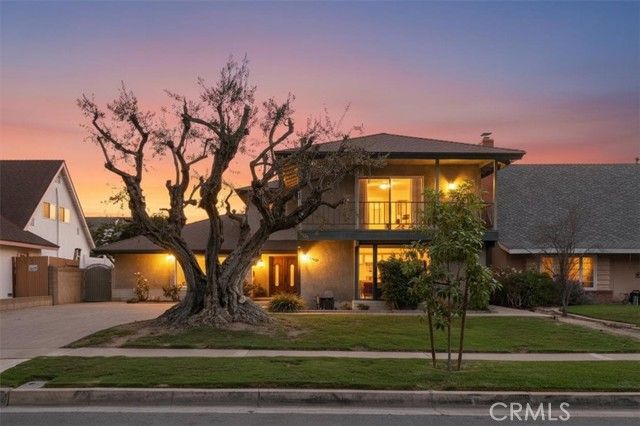 2909 S Rita Way, Santa Ana, CA 92704