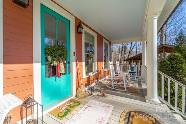 1226 Monteith Branch Road, Sylva, NC 28779