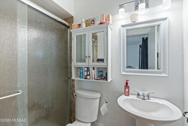 7404 E Glacier Park Court, Sahuarita, AZ 85629