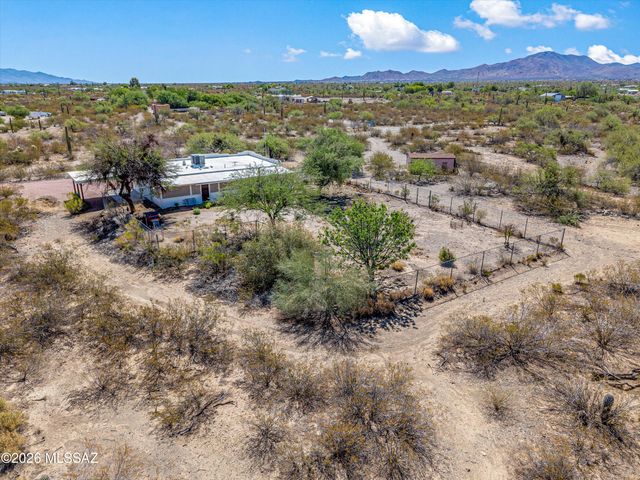 7404 E Glacier Park Court, Sahuarita, AZ 85629