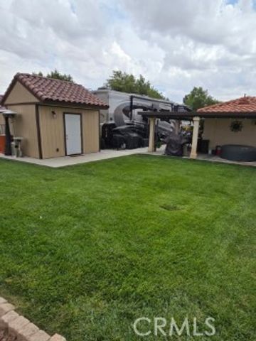 11570 Wedgewood, Apple Valley, CA 92308