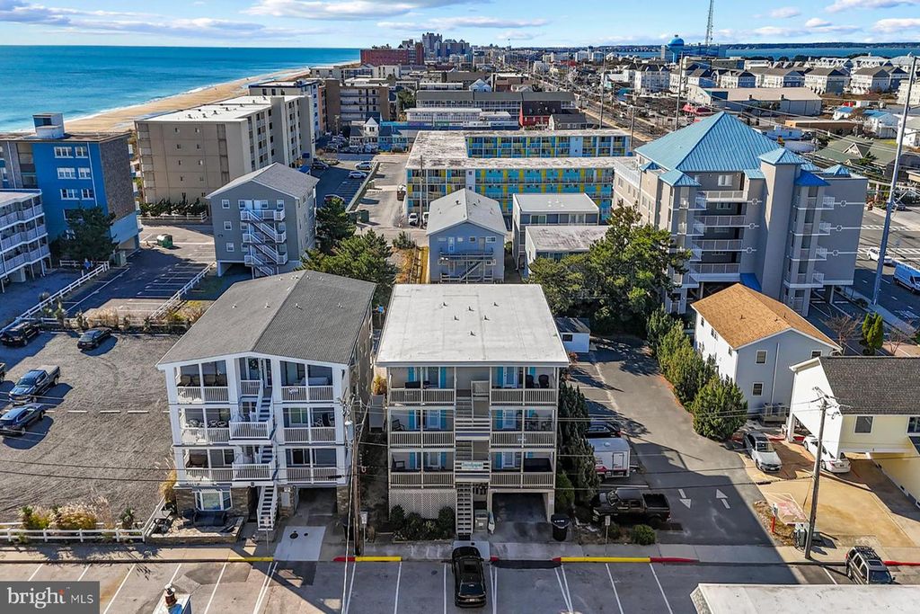 13 75TH ST #1W, Ocean City, MD 21842