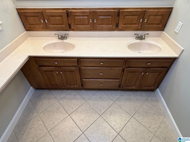 3867 ROCK RIDGE ROAD, Irondale, AL 35210