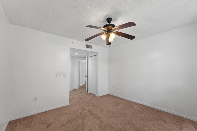4159 N Haverhill Road 1307, West Palm Beach, FL 33417