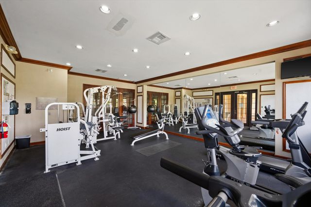 4159 N Haverhill Road 1307, West Palm Beach, FL 33417