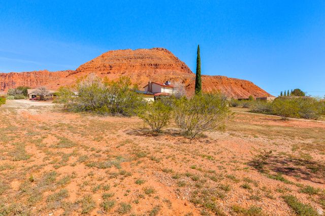 285 W 450 N, Ivins, UT 84738