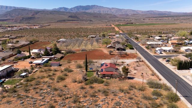 285 W 450 N, Ivins, UT 84738