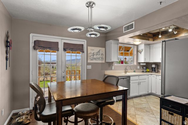 285 W 450 N, Ivins, UT 84738