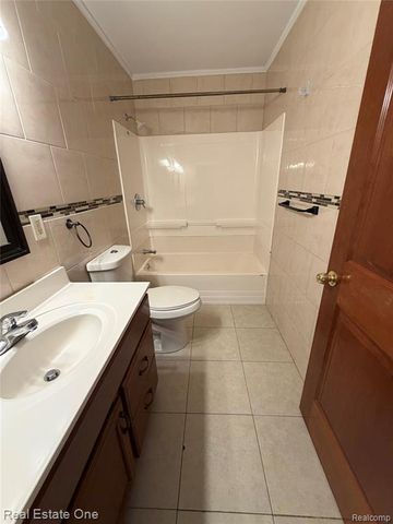 28813 Armanda Drive, Warren, MI 48088