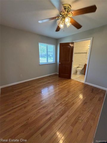 28813 Armanda Drive, Warren, MI 48088