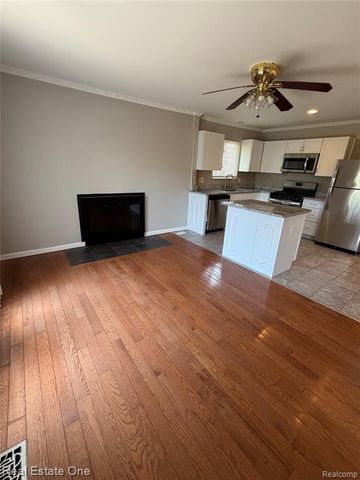 28813 Armanda Drive, Warren, MI 48088