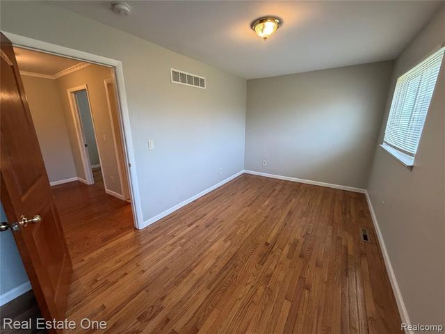 28813 Armanda Drive, Warren, MI 48088