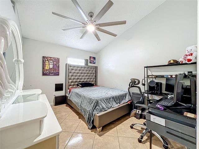 14826 LADY VICTORIA BOULEVARD, Orlando, FL 32826