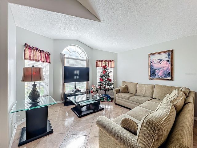 14826 LADY VICTORIA BOULEVARD, Orlando, FL 32826