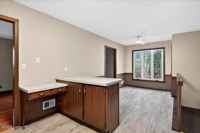 3502 Maple Leaf Dr, La Grange, KY 40031