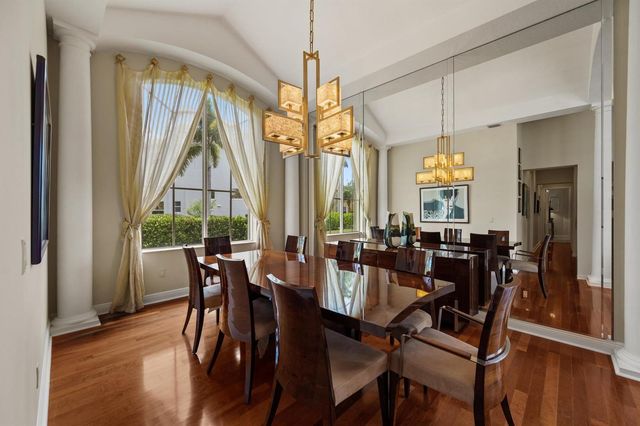 2792 Pillsbury Way, Wellington, FL 33414