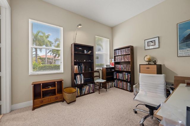 2792 Pillsbury Way, Wellington, FL 33414