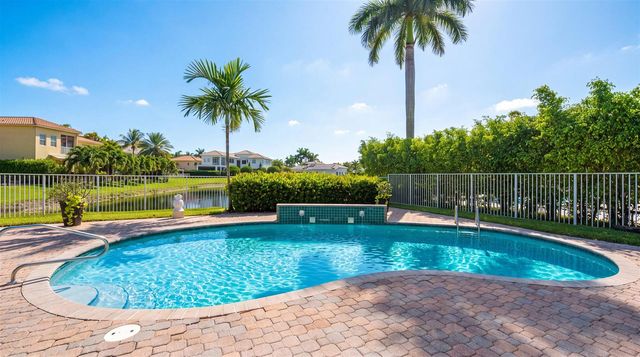 2792 Pillsbury Way, Wellington, FL 33414