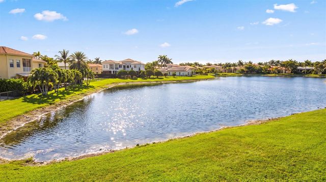 2792 Pillsbury Way, Wellington, FL 33414