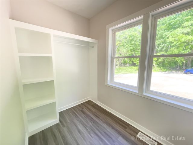 8828 Division Avenue, Byron Center, MI 49315