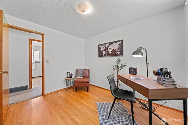 27405 Retreat Kanasket Road SE, Ravensdale, WA 98051