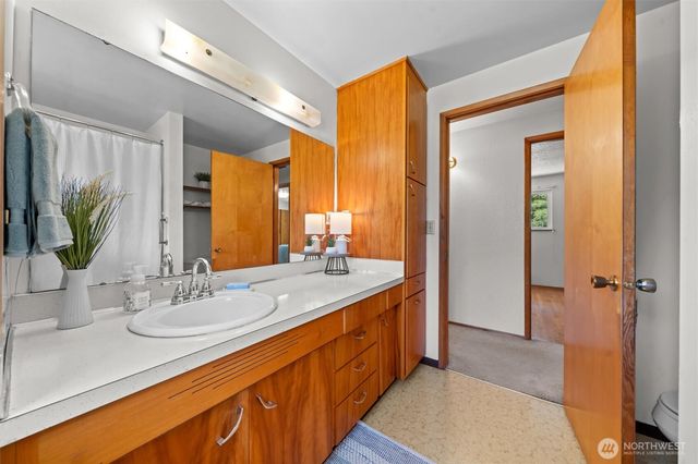 27405 Retreat Kanasket Road SE, Ravensdale, WA 98051