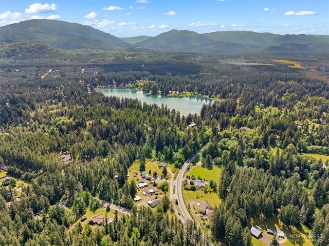 27405 Retreat Kanasket Road SE, Ravensdale, WA 98051