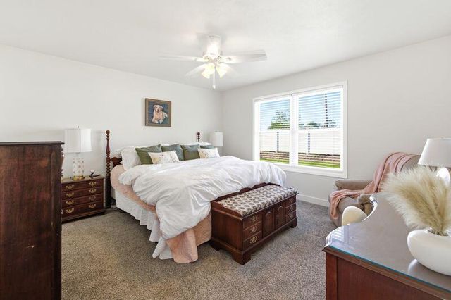 82 Prince William Court, La Porte, IN 46350