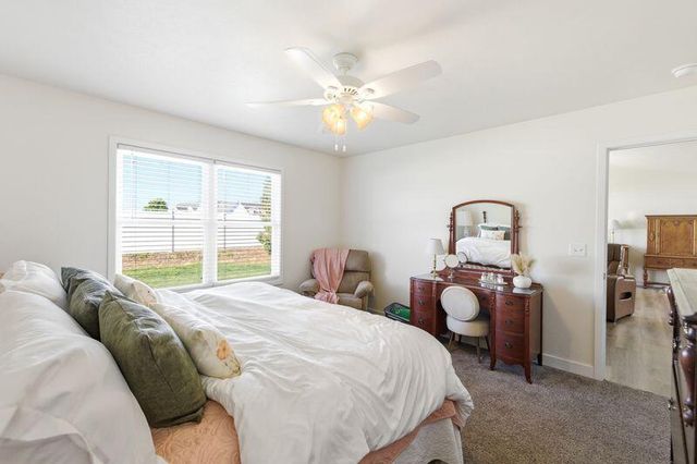 82 Prince William Court, La Porte, IN 46350