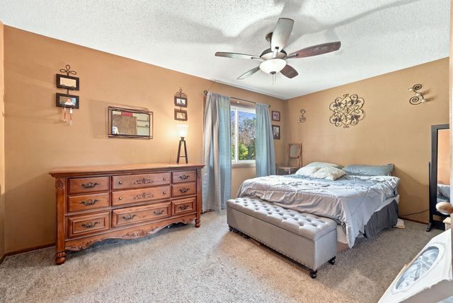 6600 Stratford Road, Woodbury, MN 55125