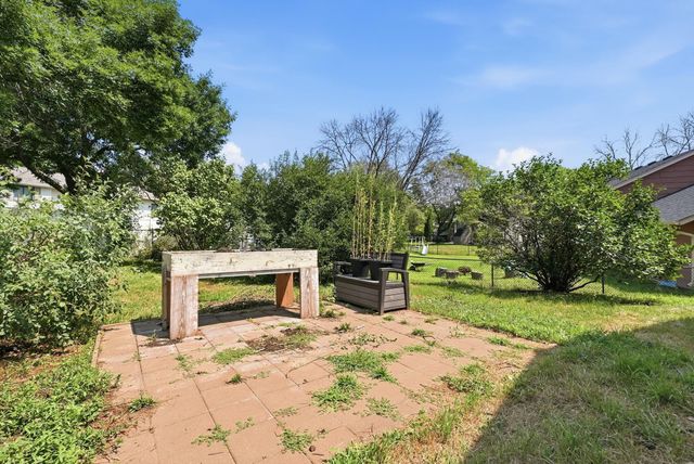 6600 Stratford Road, Woodbury, MN 55125