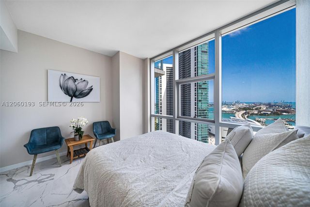 851 NE 1st Ave 2911, Miami, FL 33132
