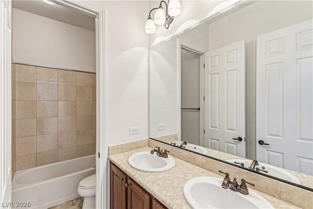 7312 Pinfeather Way, North Las Vegas, NV 89084