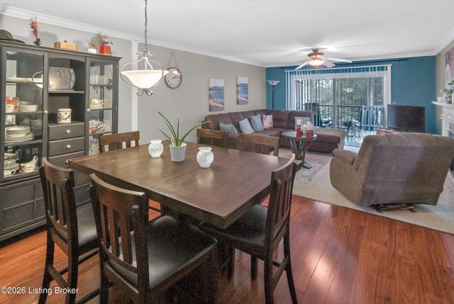 705 Donard Park Ave, Louisville, KY 40218