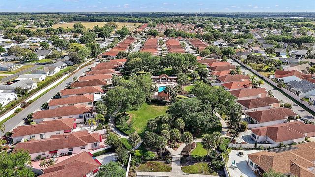 716 DOMINGUEZ DRIVE, Lady Lake, FL 32159