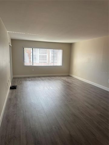 2593 COUNTRYSIDE BOULEVARD 7211, Clearwater, FL 33761