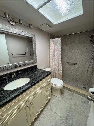 2593 COUNTRYSIDE BOULEVARD 7211, Clearwater, FL 33761